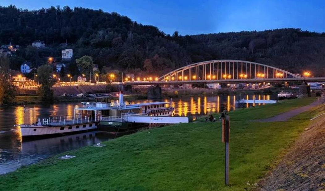 U Bocmana S Vyhledem Na Zamek A Labe Apartment Decin Exterior photo